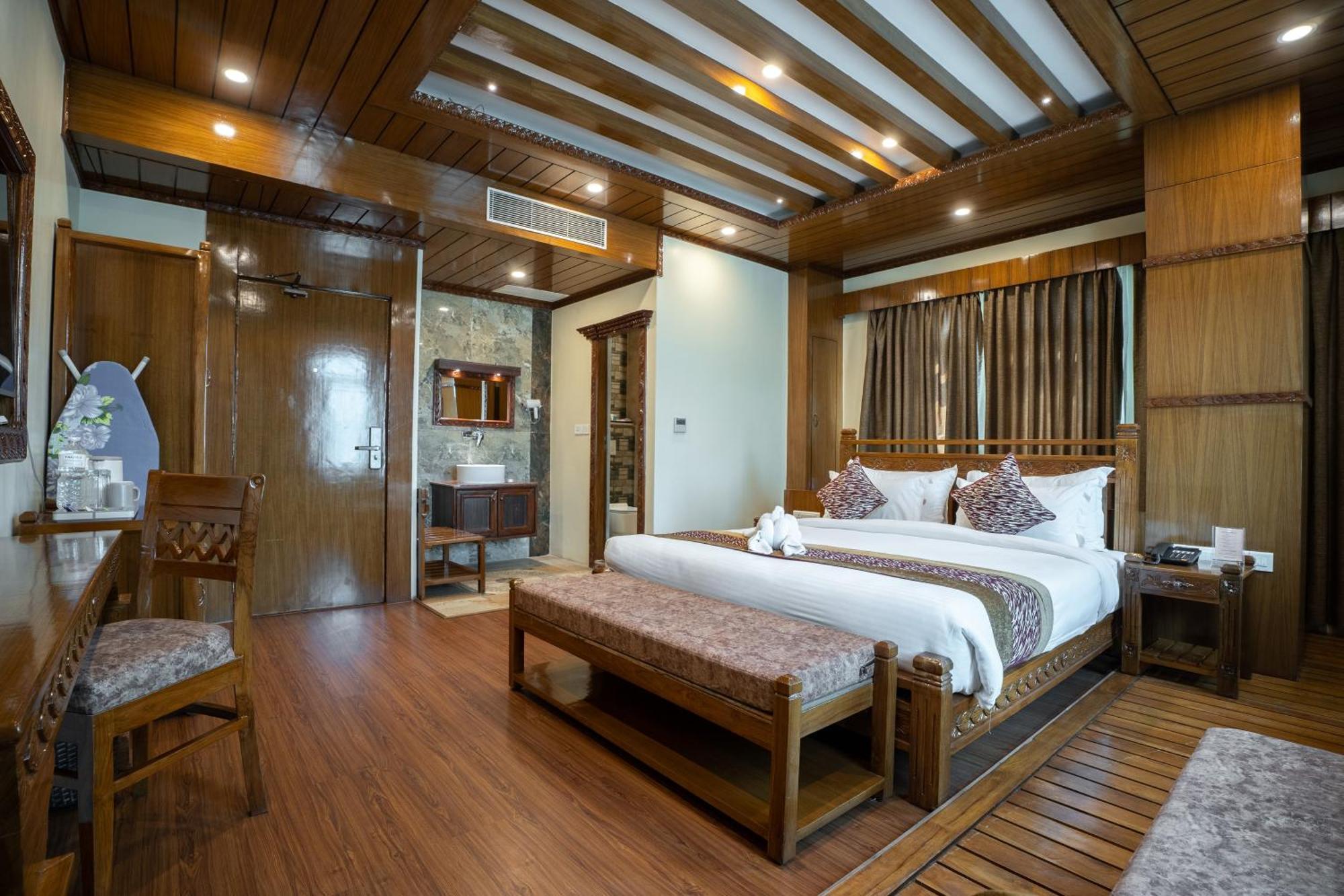 Surya Heritage Hotel Katmandu Zewnętrze zdjęcie